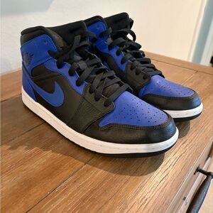Nike Men's Royal Blue and Black High-Top Sneakers JORDANS - BRAND NEW-NEVER WORN